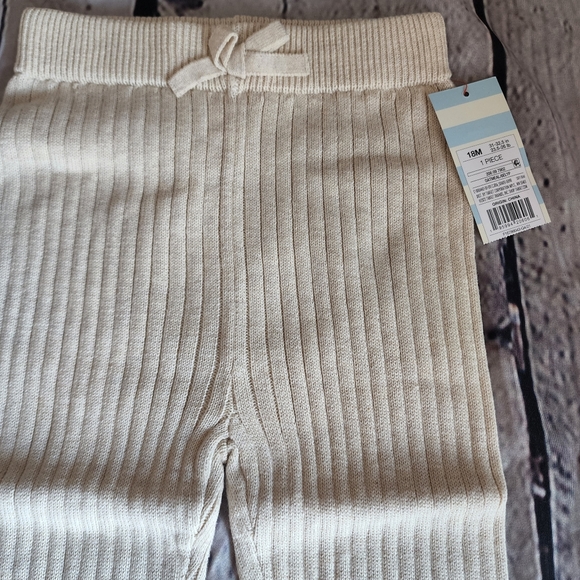 Beige bubble knit baby set cat and Jack 18 months - Picture 8 of 11